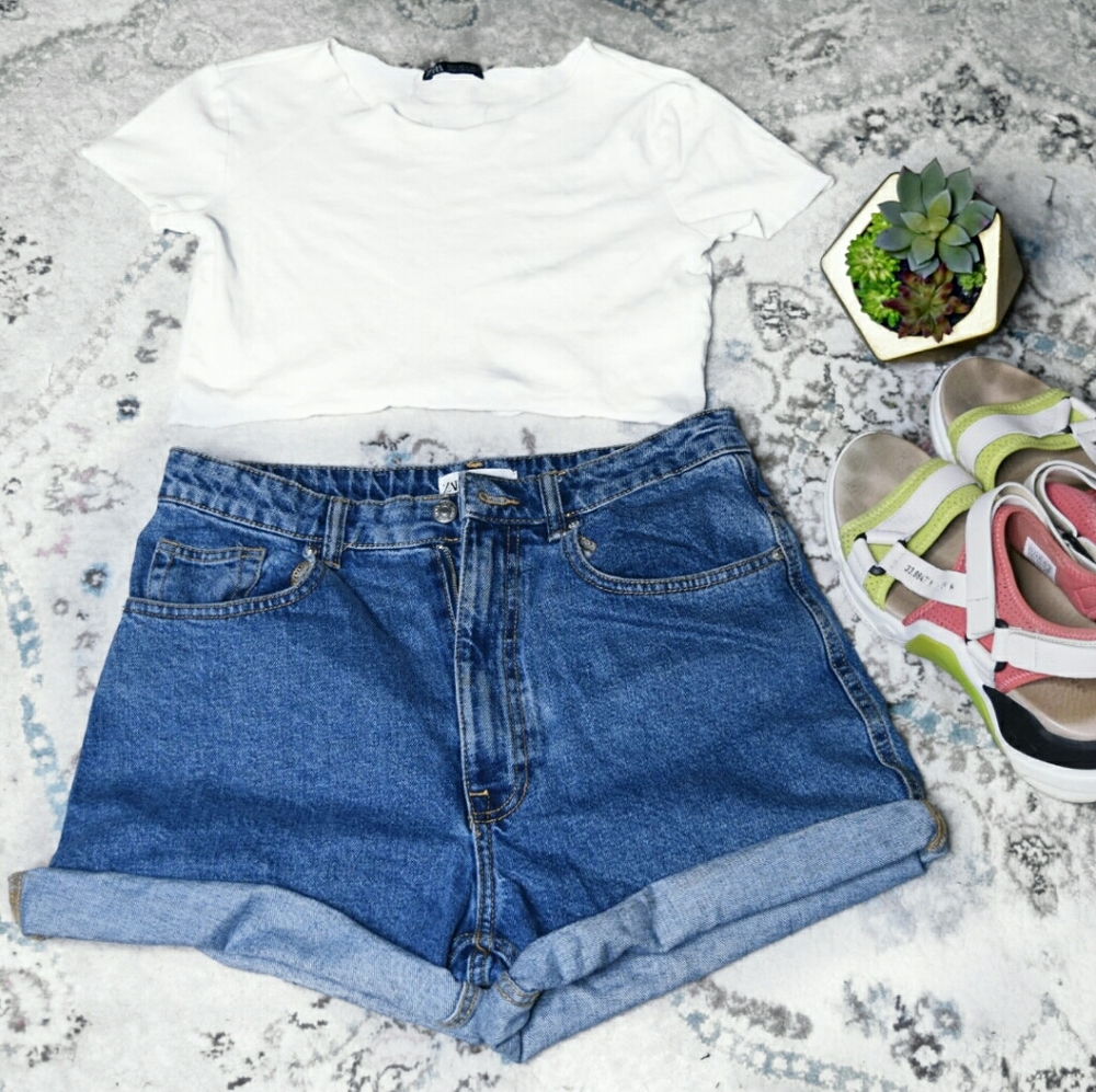 Zara Roll-up Shorts